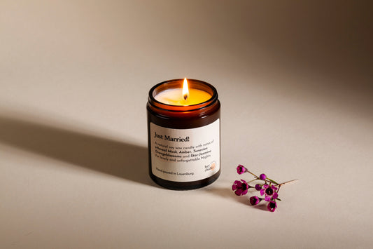 Just Married! – 155 g Premium Sojaduftkerze | Wedding Edition-1